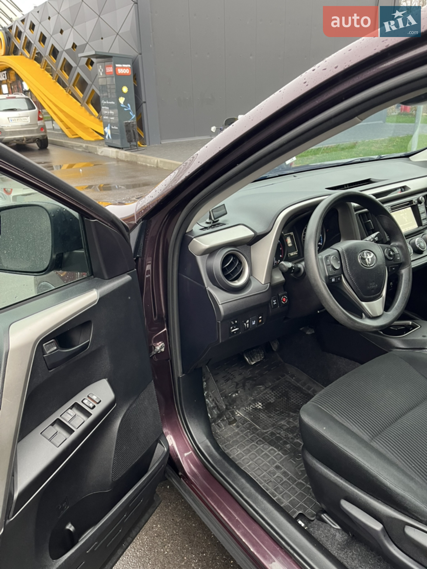 2016 Toyota RAV 4 - мініатюра 18