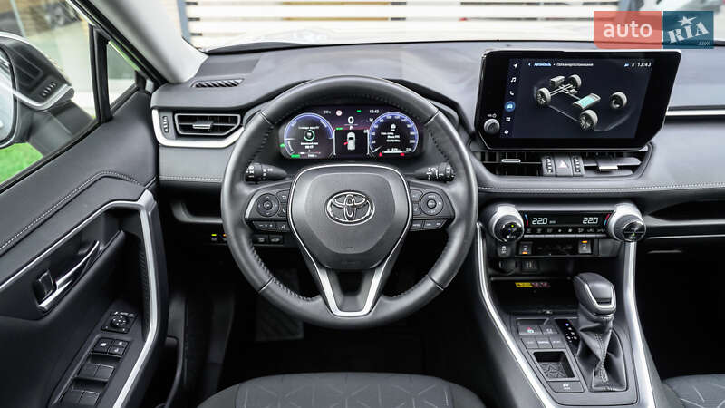 Позашляховик / Кросовер Toyota RAV4 2024 в Львові