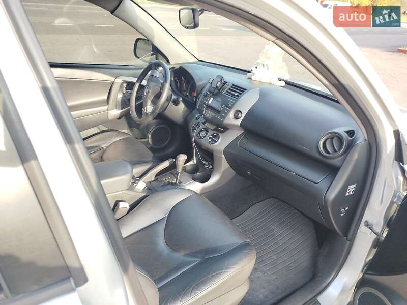 Внедорожник / Кроссовер Toyota RAV4 2006 в Черкассах фото 20 Внедорожник / Кроссовер Toyota RAV4 2006 в Черкассах