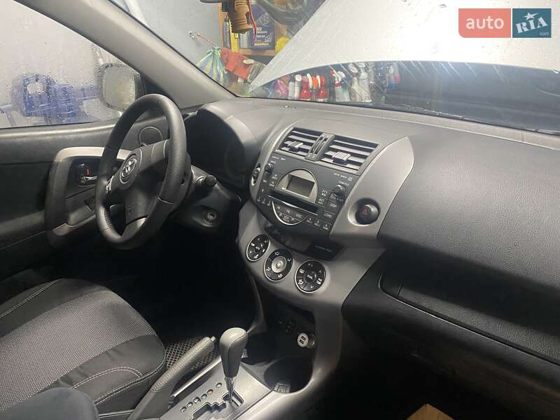Позашляховик / Кросовер Toyota RAV4 2007 в Житомирі фото 17 Позашляховик / Кросовер Toyota RAV4 2007 в Житомирі