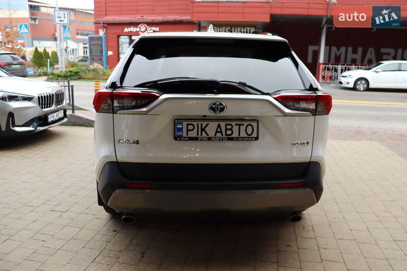 Позашляховик / Кросовер Toyota RAV4 2020 в Львові фото 7 Позашляховик / Кросовер Toyota RAV4 2020 в Львові