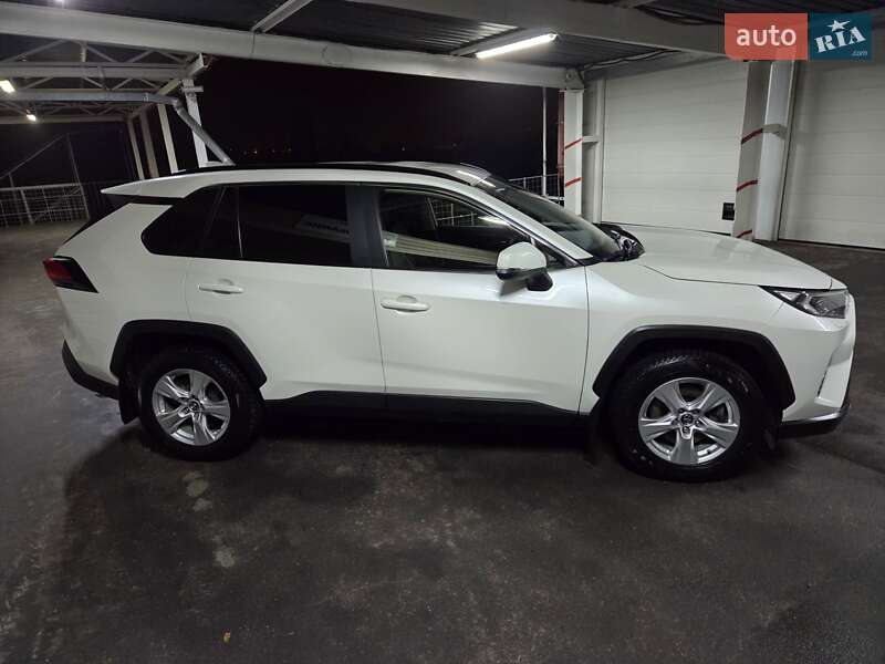 Внедорожник / Кроссовер Toyota RAV4 2019 в Харькове фото 6 Внедорожник / Кроссовер Toyota RAV4 2019 в Харькове