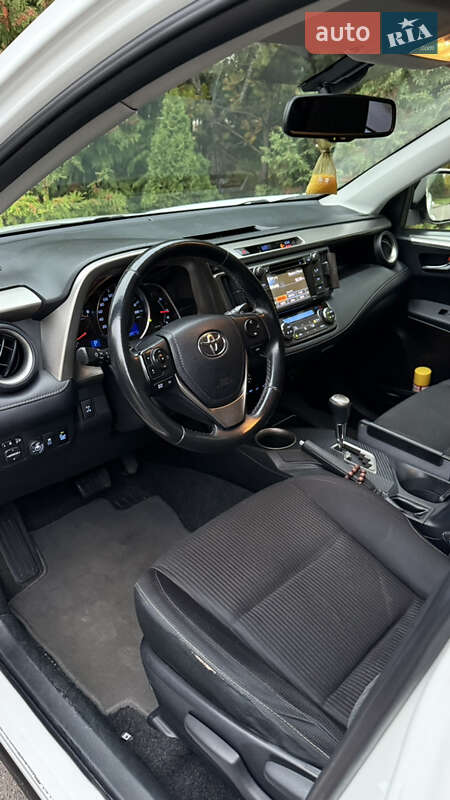 Внедорожник / Кроссовер Toyota RAV4 2013 в Ровно фото 10 Внедорожник / Кроссовер Toyota RAV4 2013 в Ровно