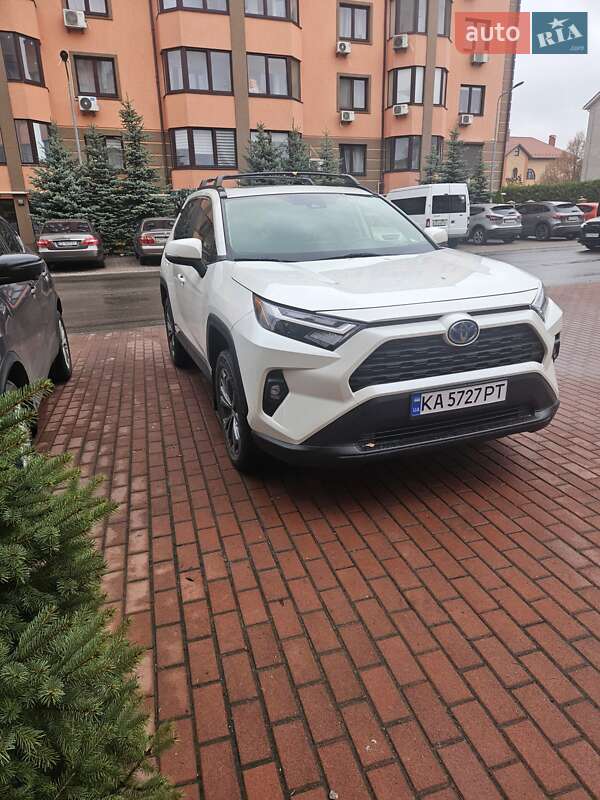 Позашляховик / Кросовер Toyota RAV4 2022 в Києві фото Позашляховик / Кросовер Toyota RAV4 2022 в Києві