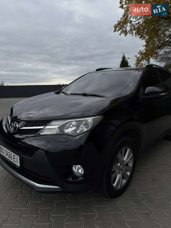 Позашляховик / Кросовер Toyota RAV4 2013 в Тернополі фото 13 Позашляховик / Кросовер Toyota RAV4 2013 в Тернополі