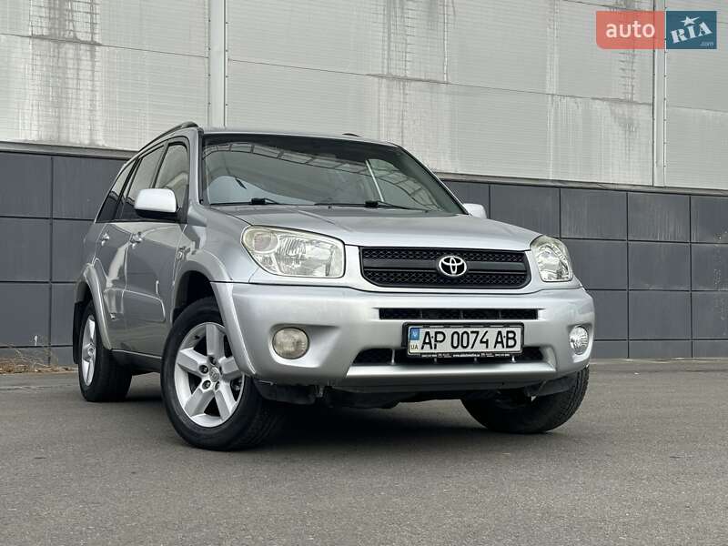 Позашляховик / Кросовер Toyota RAV4 2004 в Одесі