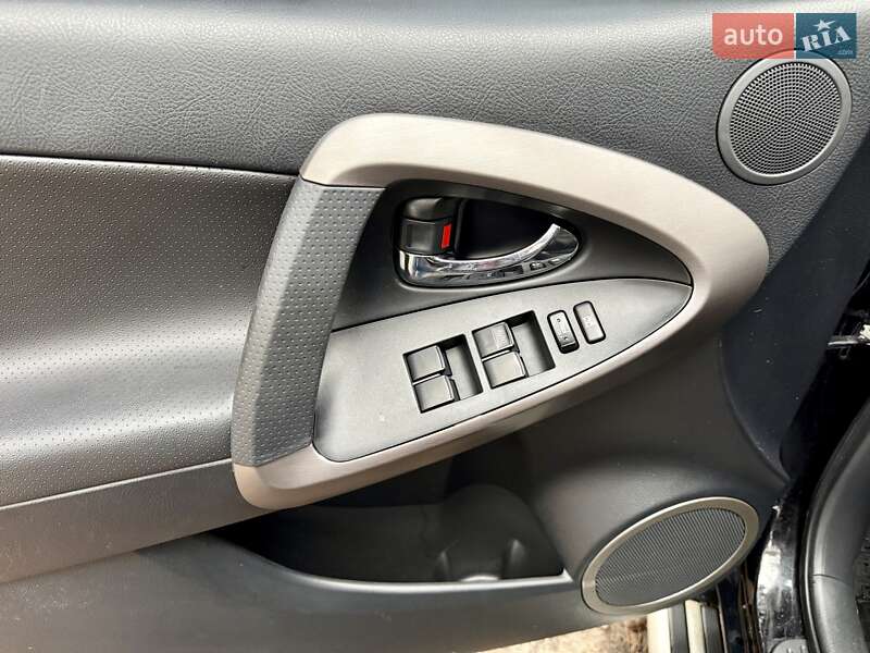 Внедорожник / Кроссовер Toyota RAV4 2008 в Киеве фото 50 Внедорожник / Кроссовер Toyota RAV4 2008 в Киеве