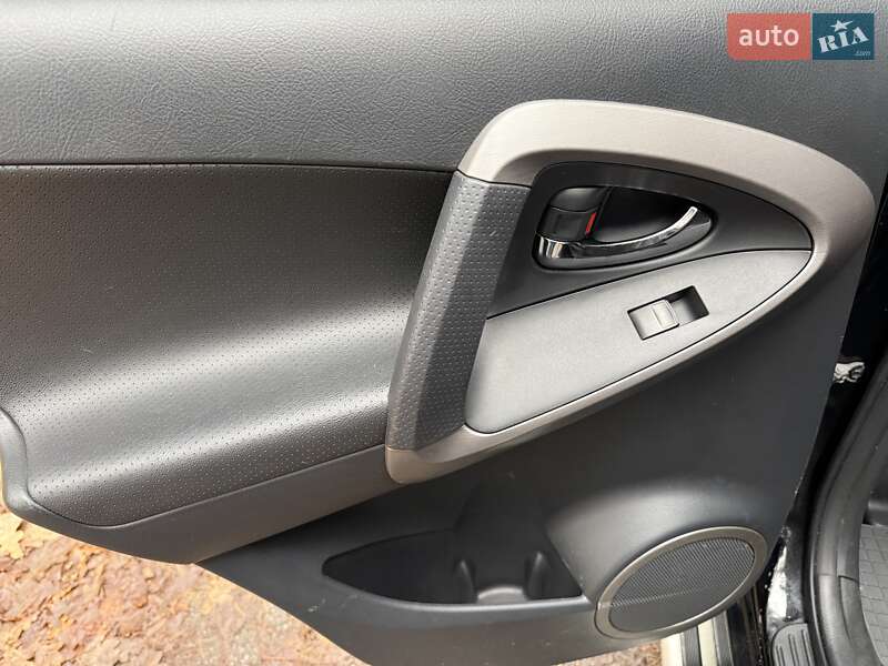 Внедорожник / Кроссовер Toyota RAV4 2008 в Киеве фото 51 Внедорожник / Кроссовер Toyota RAV4 2008 в Киеве