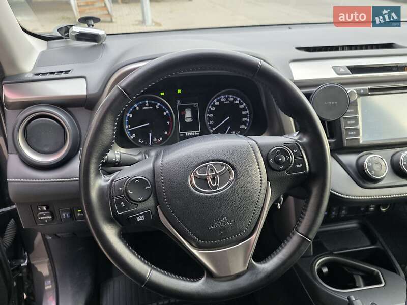 Внедорожник / Кроссовер Toyota RAV4 2016 в Киеве фото 17 Внедорожник / Кроссовер Toyota RAV4 2016 в Киеве