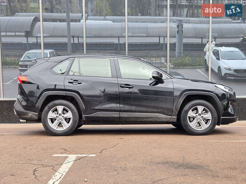 Позашляховик / Кросовер Toyota RAV4 2023 в Києві фото 7 Позашляховик / Кросовер Toyota RAV4 2023 в Києві