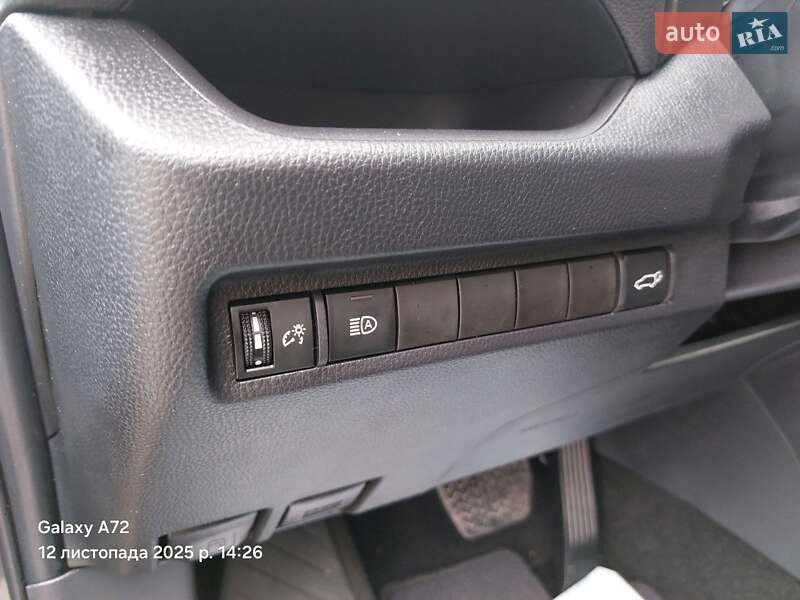 Внедорожник / Кроссовер Toyota RAV4 2023 в Киеве фото 19 Внедорожник / Кроссовер Toyota RAV4 2023 в Киеве