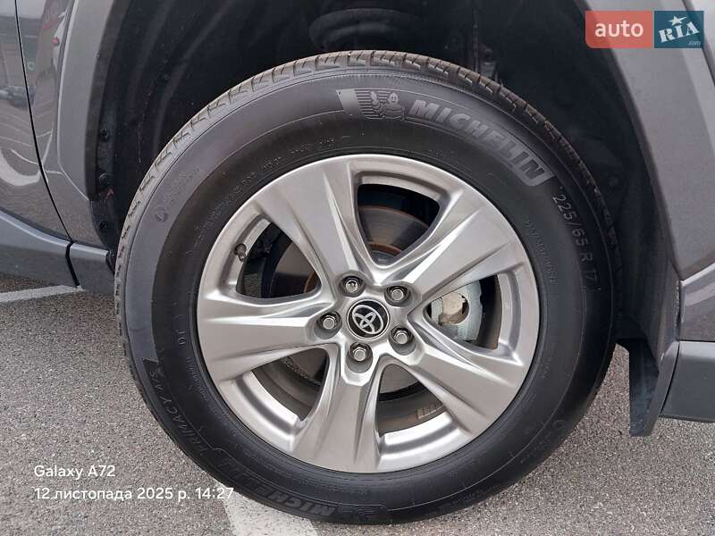 Внедорожник / Кроссовер Toyota RAV4 2023 в Киеве фото 26 Внедорожник / Кроссовер Toyota RAV4 2023 в Киеве