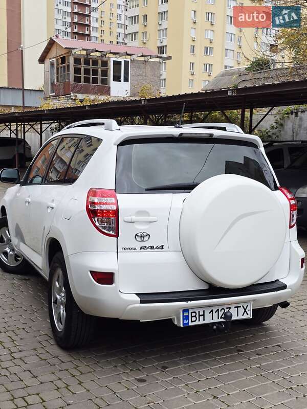 Внедорожник / Кроссовер Toyota RAV4 2010 в Одессе фото 6 Внедорожник / Кроссовер Toyota RAV4 2010 в Одессе