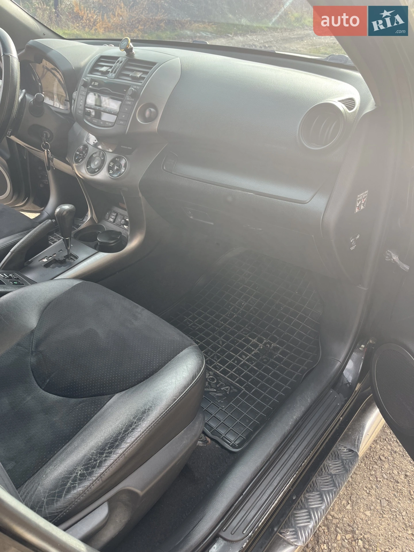 2011 Toyota RAV 4 - мініатюра 14