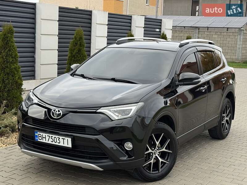 Внедорожник / Кроссовер Toyota RAV4 2016 в Одессе фото 7 Внедорожник / Кроссовер Toyota RAV4 2016 в Одессе