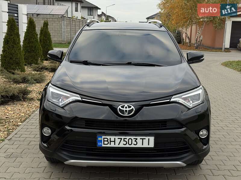 Внедорожник / Кроссовер Toyota RAV4 2016 в Одессе фото 76 Внедорожник / Кроссовер Toyota RAV4 2016 в Одессе