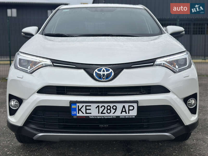 Внедорожник / Кроссовер Toyota RAV4 2016 в Киеве фото 3 Внедорожник / Кроссовер Toyota RAV4 2016 в Киеве