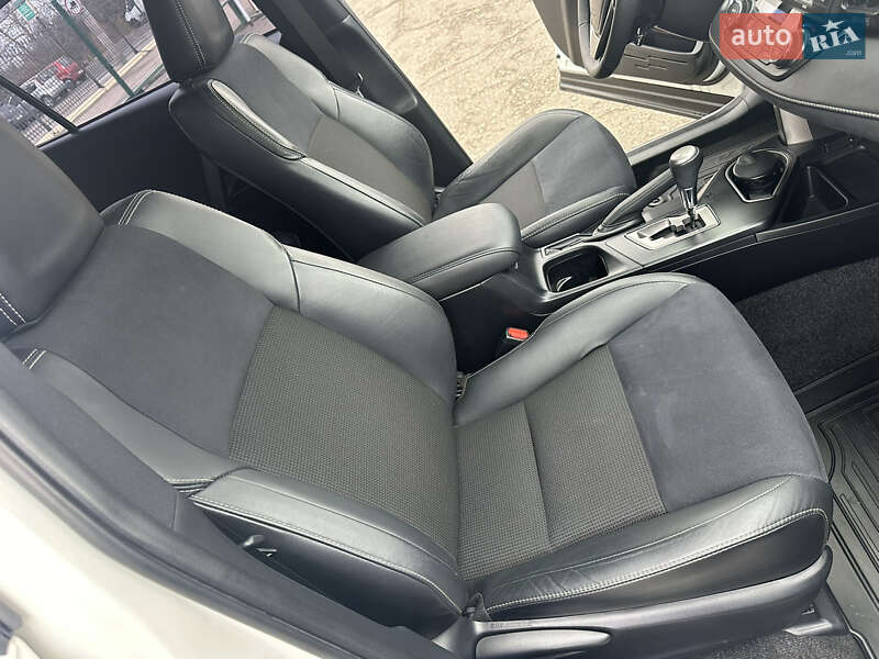 Внедорожник / Кроссовер Toyota RAV4 2016 в Киеве фото 32 Внедорожник / Кроссовер Toyota RAV4 2016 в Киеве