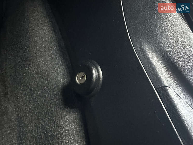 Внедорожник / Кроссовер Toyota RAV4 2016 в Киеве фото 46 Внедорожник / Кроссовер Toyota RAV4 2016 в Киеве