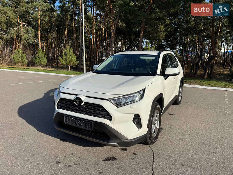Внедорожник / Кроссовер Toyota RAV4 2022 в Киеве фото 13 Внедорожник / Кроссовер Toyota RAV4 2022 в Киеве