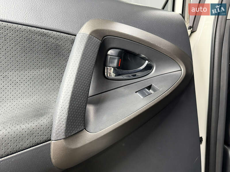 Внедорожник / Кроссовер Toyota RAV4 2010 в Одессе фото 53 Внедорожник / Кроссовер Toyota RAV4 2010 в Одессе