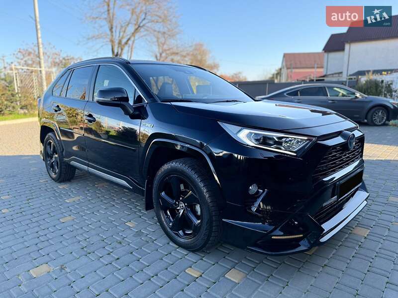 Позашляховик / Кросовер Toyota RAV4 2020 в Одесі