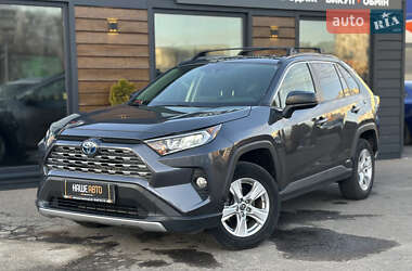 Позашляховик / Кросовер Toyota RAV4 2019 в Шептицькому