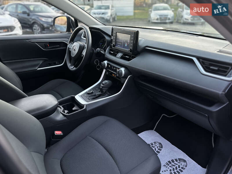 Внедорожник / Кроссовер Toyota RAV4 2019 в Шептицькому фото 32 Внедорожник / Кроссовер Toyota RAV4 2019 в Шептицькому