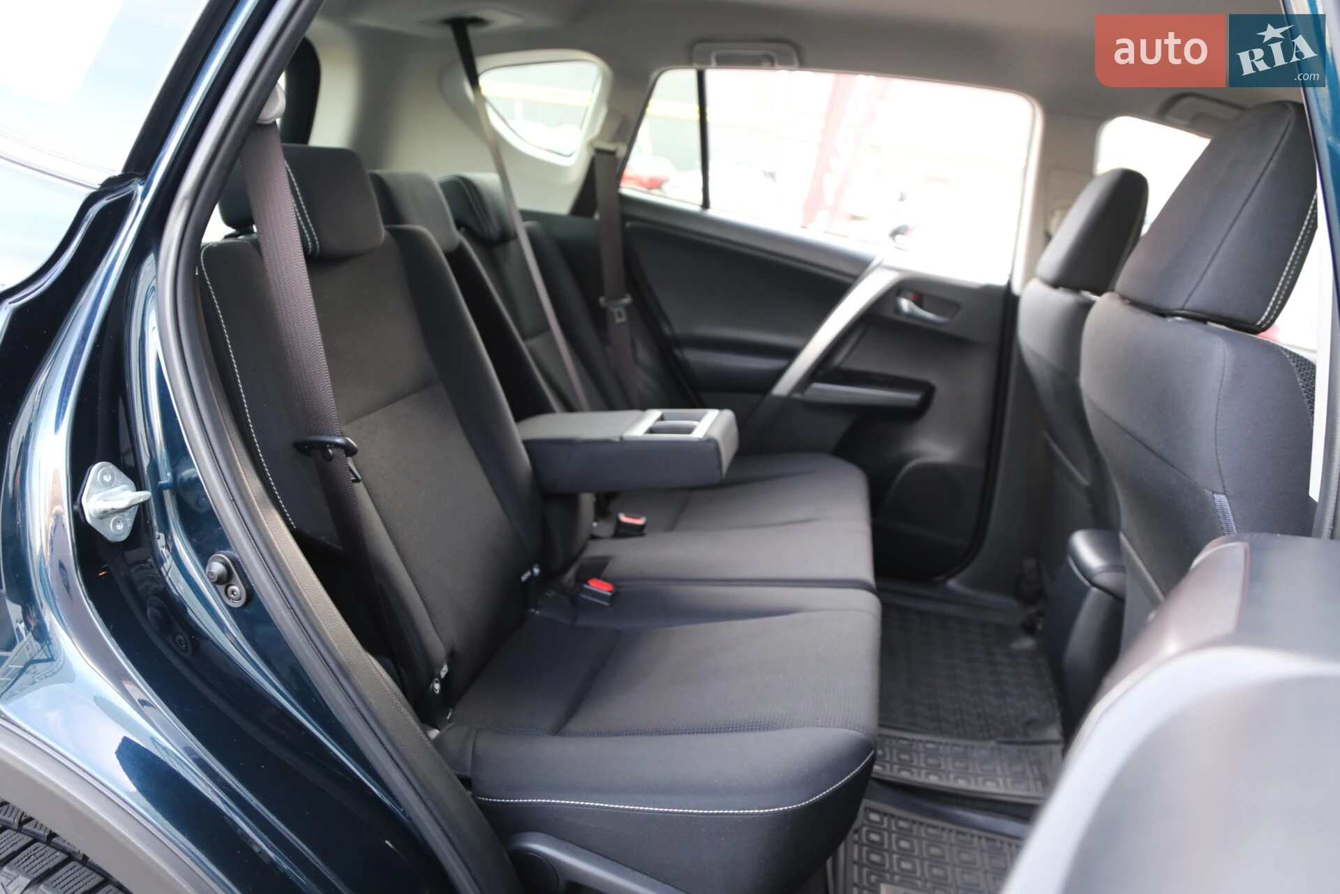 2017 Toyota RAV 4 - мініатюра 11