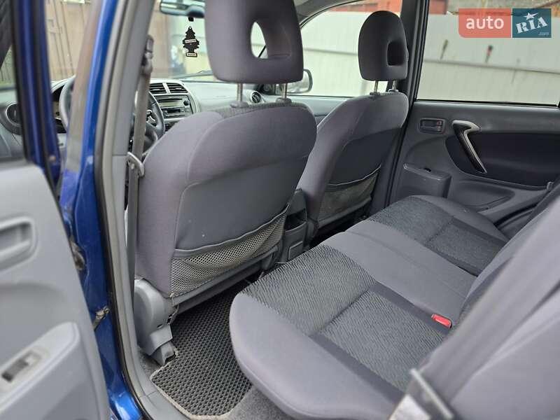 Внедорожник / Кроссовер Toyota RAV4 2003 в Бердичеве фото 12 Внедорожник / Кроссовер Toyota RAV4 2003 в Бердичеве