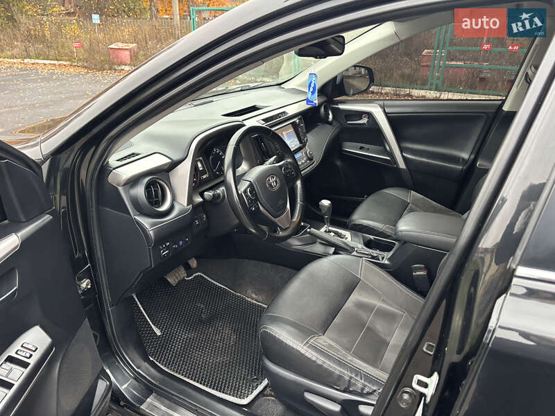 Внедорожник / Кроссовер Toyota RAV4 2015 в Гадяче фото 12 Внедорожник / Кроссовер Toyota RAV4 2015 в Гадяче