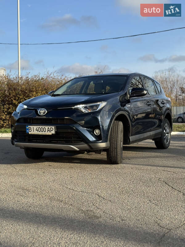 Toyota RAV4 2017