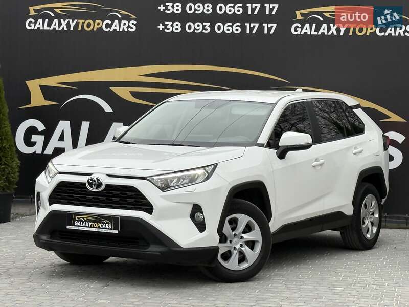 Внедорожник / Кроссовер Toyota RAV4 2020 в Виннице фото 4 Внедорожник / Кроссовер Toyota RAV4 2020 в Виннице