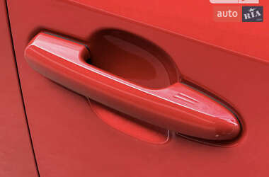 Внедорожник / Кроссовер Toyota RAV4 2021 в Киеве