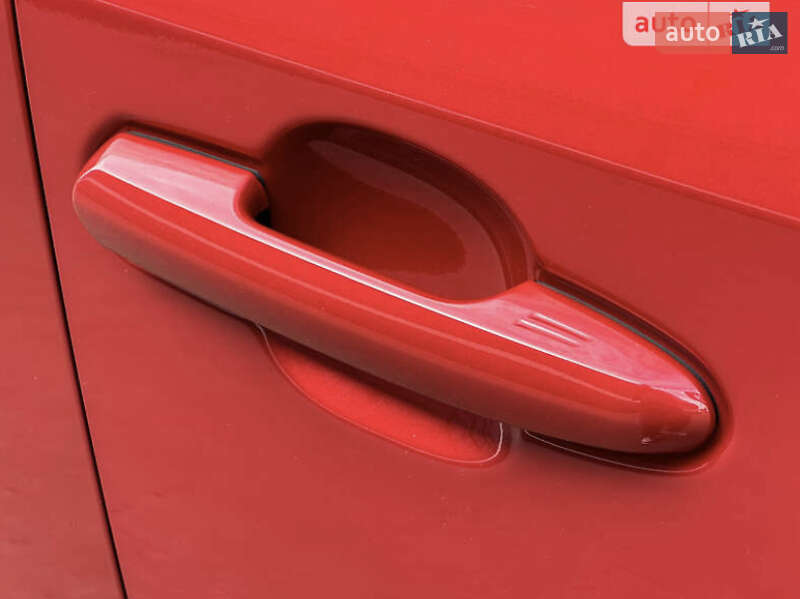 Внедорожник / Кроссовер Toyota RAV4 2021 в Киеве фото 4 Внедорожник / Кроссовер Toyota RAV4 2021 в Киеве