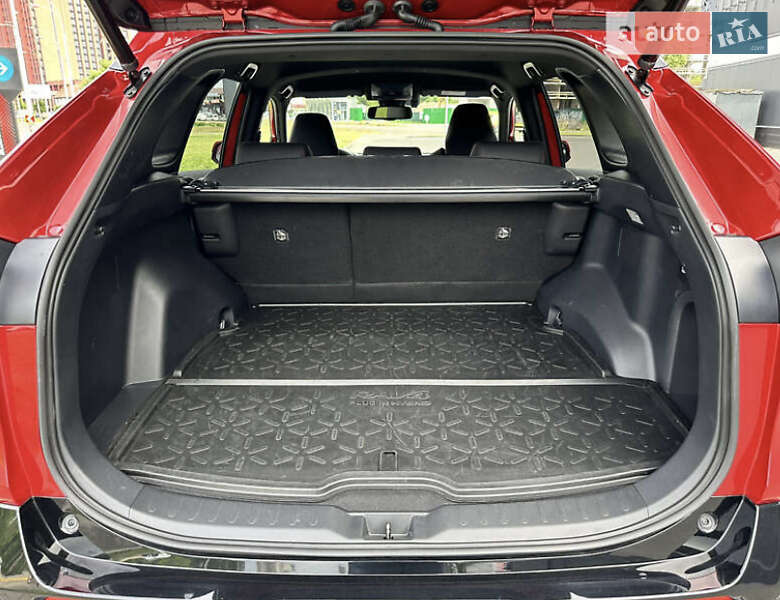 Внедорожник / Кроссовер Toyota RAV4 2021 в Киеве фото 8 Внедорожник / Кроссовер Toyota RAV4 2021 в Киеве
