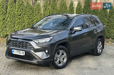 Внедорожник / Кроссовер Toyota RAV4 2024 в Киеве