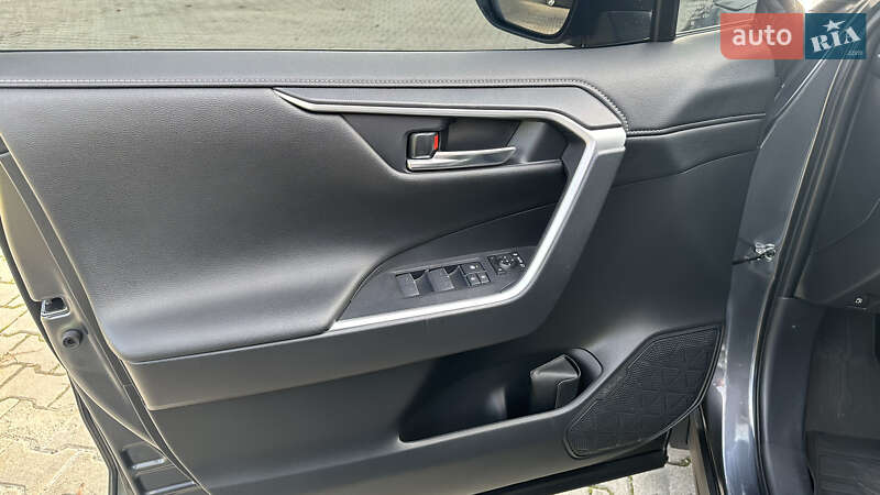 Внедорожник / Кроссовер Toyota RAV4 2024 в Киеве фото 9 Внедорожник / Кроссовер Toyota RAV4 2024 в Киеве