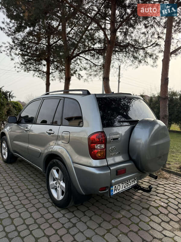 Позашляховик / Кросовер Toyota RAV4 2004 в Ужгороді фото 11 Позашляховик / Кросовер Toyota RAV4 2004 в Ужгороді