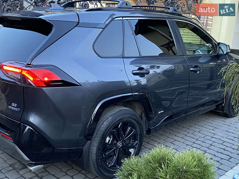 Внедорожник / Кроссовер Toyota RAV4 2022 в Самборе