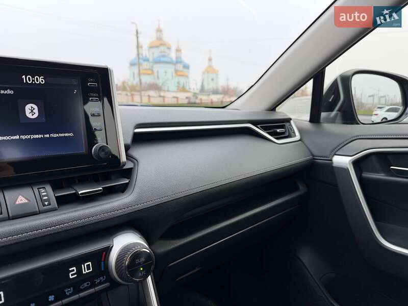 Внедорожник / Кроссовер Toyota RAV4 2020 в Кривом Роге фото 63 Внедорожник / Кроссовер Toyota RAV4 2020 в Кривом Роге