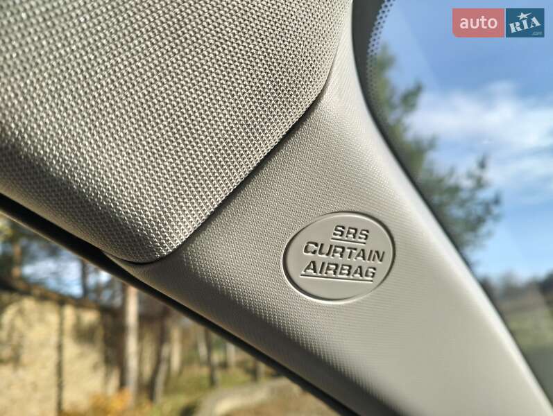 Внедорожник / Кроссовер Toyota RAV4 2018 в Ровно фото 23 Внедорожник / Кроссовер Toyota RAV4 2018 в Ровно