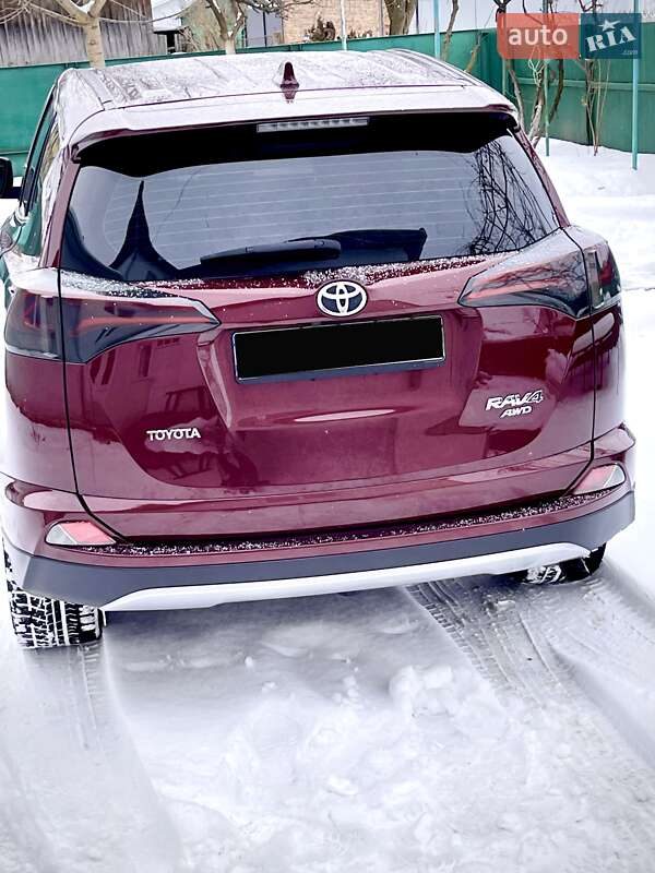 Внедорожник / Кроссовер Toyota RAV4 2017 в Ивано-Франковске фото 10 Внедорожник / Кроссовер Toyota RAV4 2017 в Ивано-Франковске