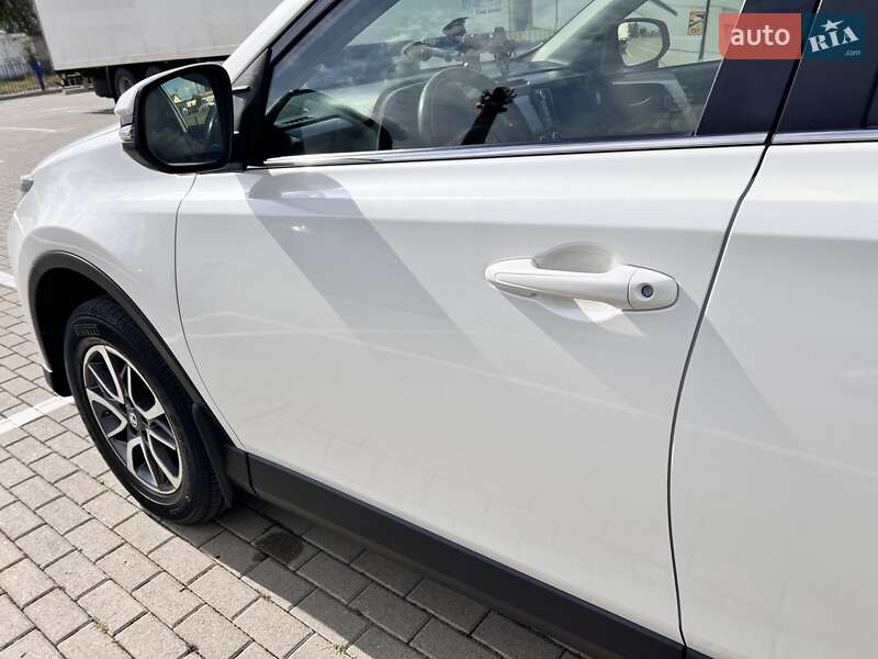 Внедорожник / Кроссовер Toyota RAV4 2018 в Нововолынске фото 40 Внедорожник / Кроссовер Toyota RAV4 2018 в Нововолынске