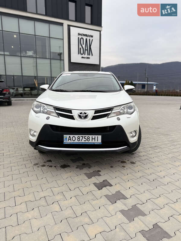Внедорожник / Кроссовер Toyota RAV4 2013 в Хусте фото 2 Внедорожник / Кроссовер Toyota RAV4 2013 в Хусте