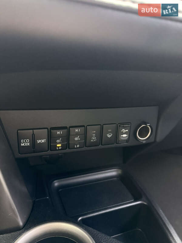 Внедорожник / Кроссовер Toyota RAV4 2013 в Хусте фото 11 Внедорожник / Кроссовер Toyota RAV4 2013 в Хусте