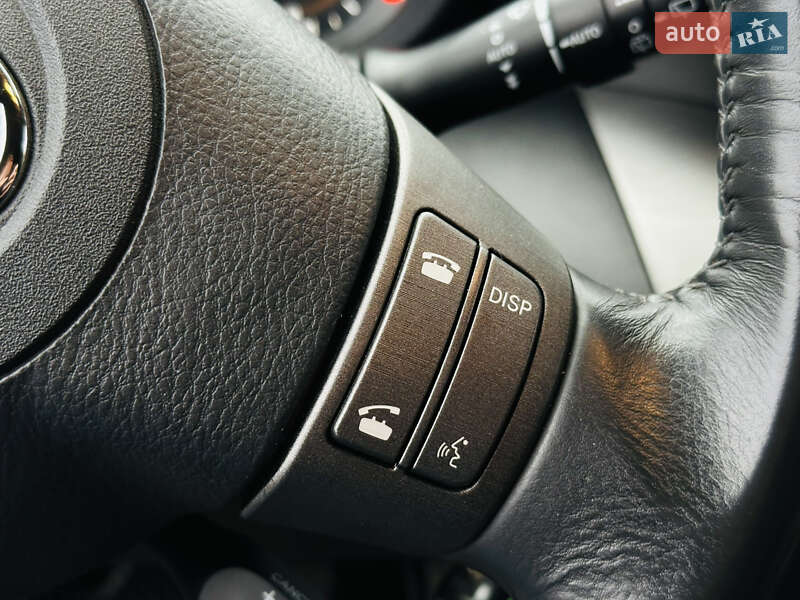 Внедорожник / Кроссовер Toyota RAV4 2009 в Харькове