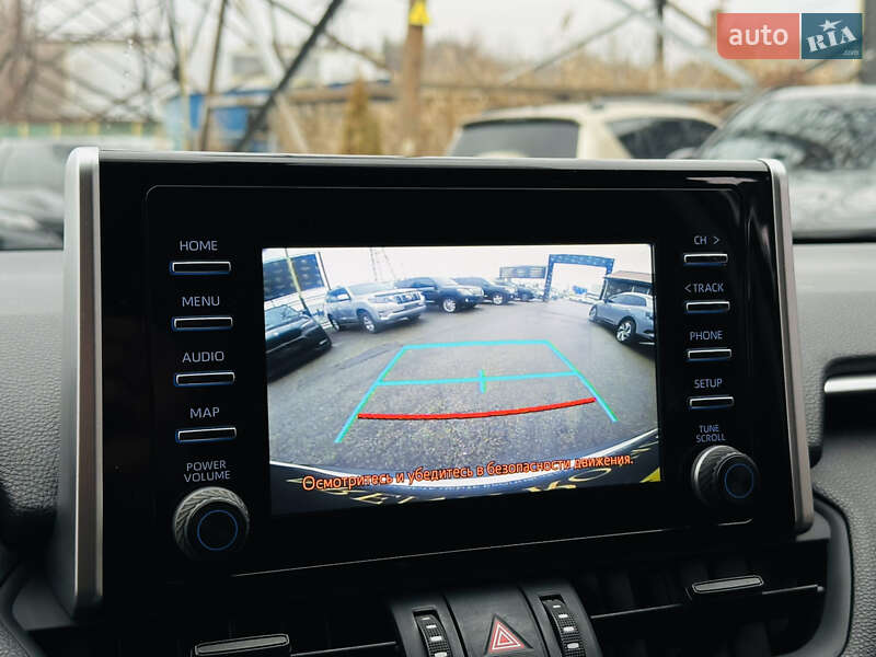 Внедорожник / Кроссовер Toyota RAV4 2021 в Харькове