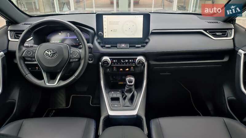 Внедорожник / Кроссовер Toyota RAV4 2024 в Киеве