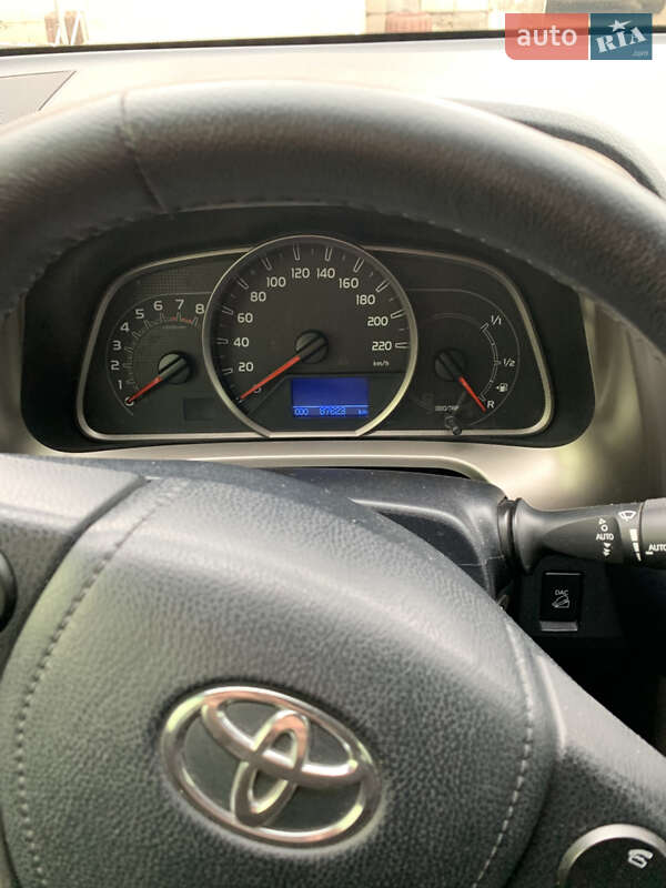 Внедорожник / Кроссовер Toyota RAV4 2013 в Одессе